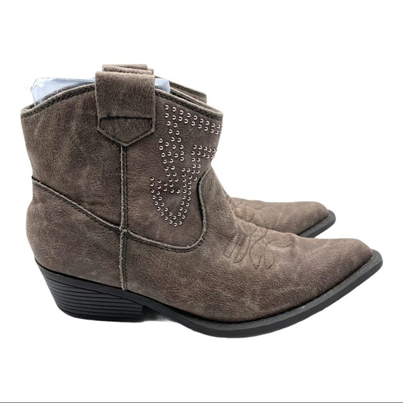 Madden Girl Sanoma Vegan Brown Taupe Short Western Boots Size 6.5 - Picture 7 of 15